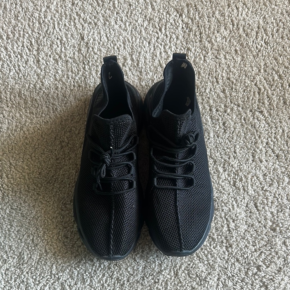Black Mesh Men's Sneakers